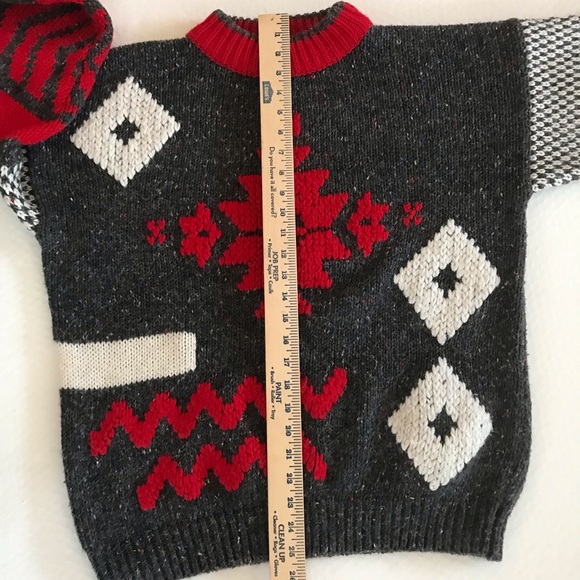 Vintage Chunky Geometric Grey White and Red Mock Turtleneck Sweater - Picture 5 of 8